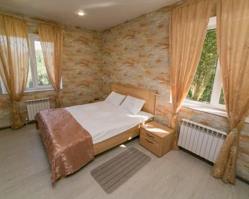 Mini-Hotel Mansarda โรงแรมในตเวียร์