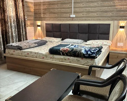 Dream Land Hotel Hotels in Jammu
