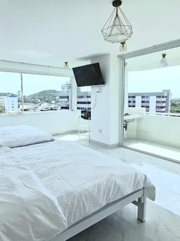 รูปภาพของไอ ซีวิว บางแสน รอยัล บีช