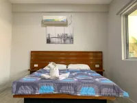 Kingston Lodge Hotels in Opol