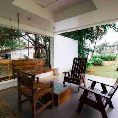 Koh Mak Resort Hotel Exterior