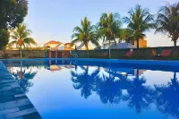 Aston Gorontalo Hotel & Convention Center - Pools