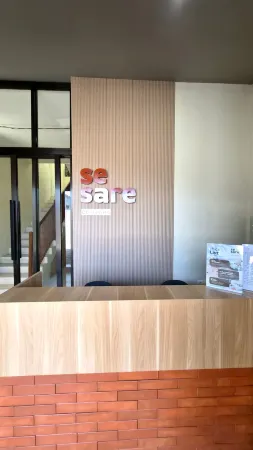 Sesare Co-Living by Calli Rooms Отели в г. Джембер