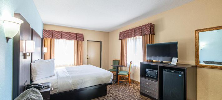 River Bend Inn - Pigeon Forge Hotels in Pigeon Forge