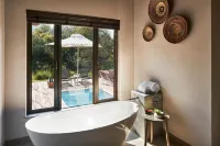 Letamo at Qwabi Private Game Reserve by Newmark - Romantik