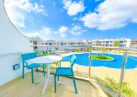 Hotel Cordial Marina Blanca - Swimmingpools
