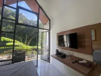 Kampung Karuhan Eco Green Park Sumedang - piscina