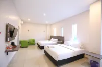 De'Tonga Hotel - Hot Tub