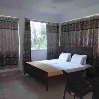 Krishna Hansraj Hotel Rooms