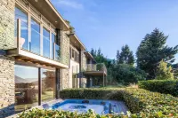 Bellbrae Luxury Villa by MajorDomo - Villas