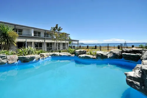 Wai Ora Lakeside Spa Resort - spa