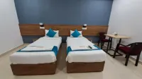 The Balcony Hotel - 3 ดาว