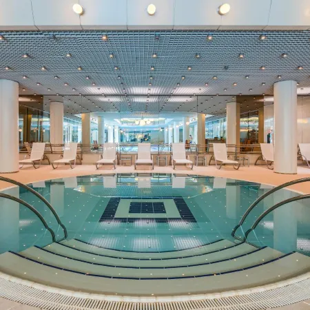 Hotel Aro Palace
