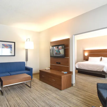 Holiday Inn Express & Suites SOUTHERN PINES-PINEHURST AREA by IHG