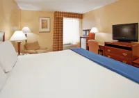 Holiday Inn Express & Suites ST. Louis West - Fenton