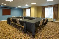 Holiday Inn Express & Suites RICHMOND by IHG Hotels in Richmond