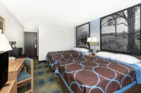 Super 8 by Wyndham Columbus Hotels in Columbus