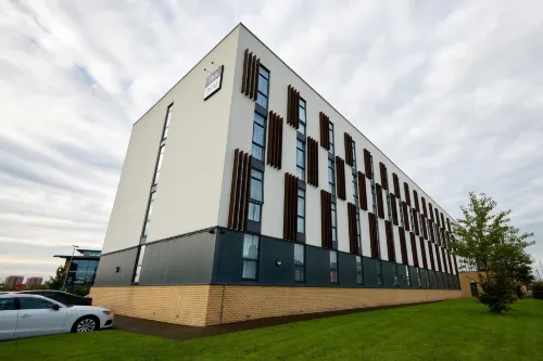 Holiday Inn - the niu, Loom Manchester North