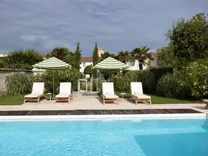 빌라 클라리스 & 스파 바이 올리비에 클레어