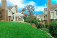 Tysons Corner Suites, A Baymont by Wyndham Отели в г. Тайсонс-Корнер