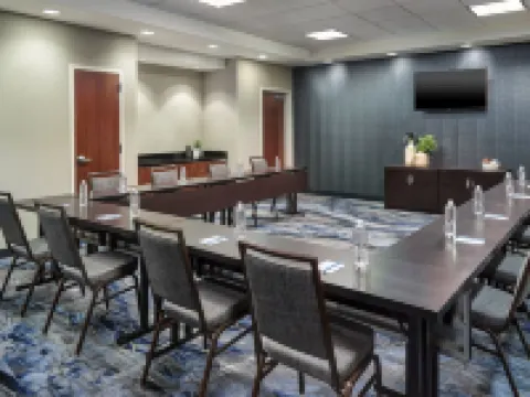 傑克遜萬楓酒店及套房 杰克遜酒店