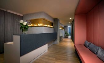 HUMANITI HOTEL MONTREAL, AUTOGRAPH COLLECTION