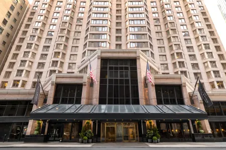 The Luxury Collection Hotel Manhattan Midtown Отели рядом с достопримечательностью «Спортивная площадка Абрахам Линкольн»