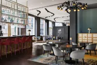 Renaissance Zurich Tower Hotel - 5-Star