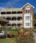 Auldington Hotel Hotels near The Big Nut and Bolt