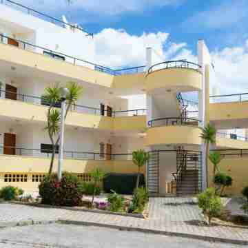 Clube Meia Praia Hotel Exterior