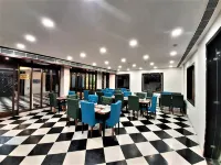 Hotel Suvin Residency - Rooftop Swimming Pool