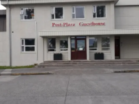 Post-Plaza Guesthouse Hotels in Husavik
