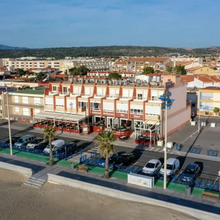 Logis Hôtel & Restaurant Mediterranee