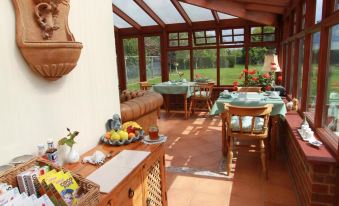 Pointers Guest House