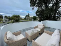 Summer Inn Motel فنادق في Orewa