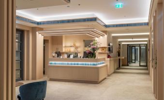 Seehotel Zarrentin - Housity