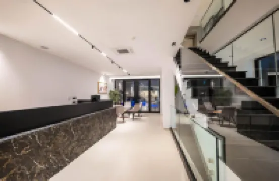 Ksamil Central Park Hotel