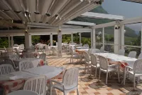 Hotel Karinhall - Breakfast