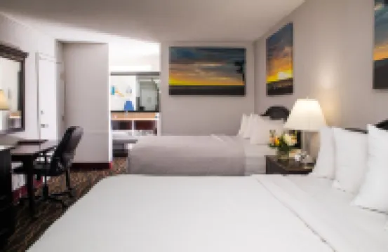 Days Inn by Wyndham Stuart, FL