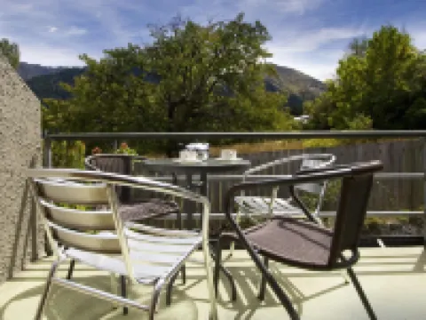 Amity Serviced Apartments