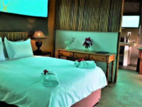 Kingfisher Bush Lodge Hotels in North Uthungulu