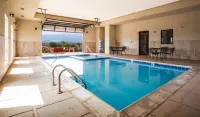 Red Sands Hotel - Pools