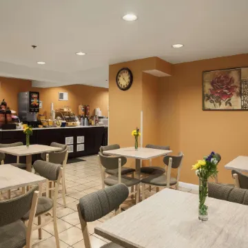 Days Inn by Wyndham Philadelphia Convention Center Отели рядом с достопримечательностью «Зал Независимости»