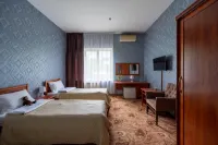 Utomlennyie Solntsem Hotel