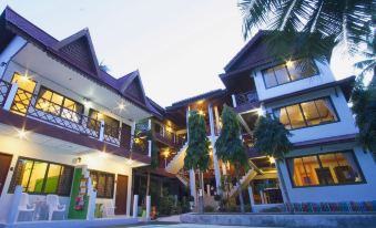 Chaweng Noi Resort