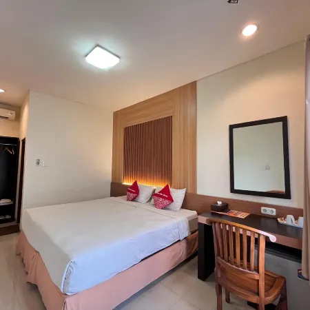 Hotel Cepu Indah 1 فنادق في سبو