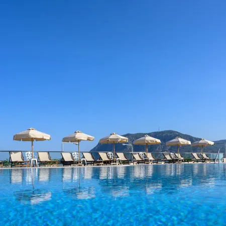 Royal Bay