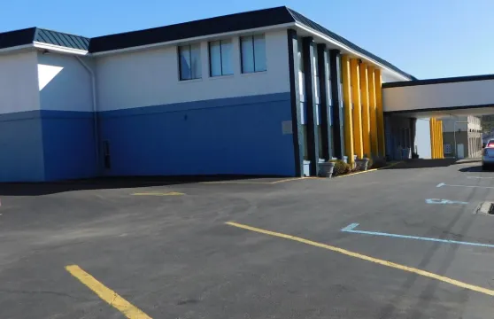 摩根敦- 大學區品質酒店&套房