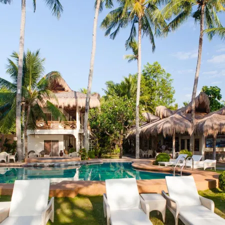 Mike's Dauin Dive Resort