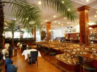 Hotel Avion Hotels near White Hill